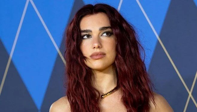 dunyaca unlu yildiz dua lipadan filistin adimi israil destekcisi menajeriyle yollarini ayirdi DtJmNgJx