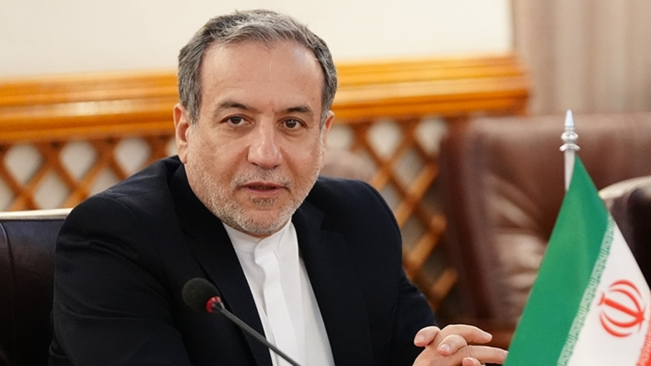 iran disisleri bakani erakci tunus cumhurbaskani said ile gorustu Qa27fHAs