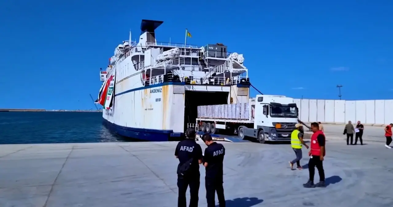 17nci iyilik gemisi misira ulasti 9lMtpcfQ.jpg