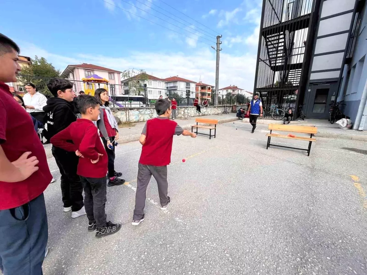 duzcede merkezin seninle guzel etkinlikleri devam ediyor pvAnd3MF